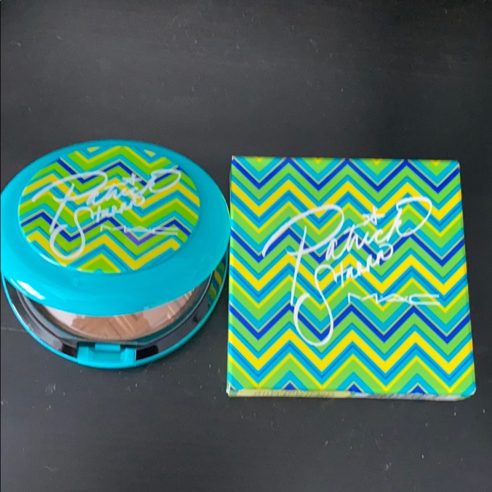 NWT Mac Patrick Starr Hot and Heavy Face Powder